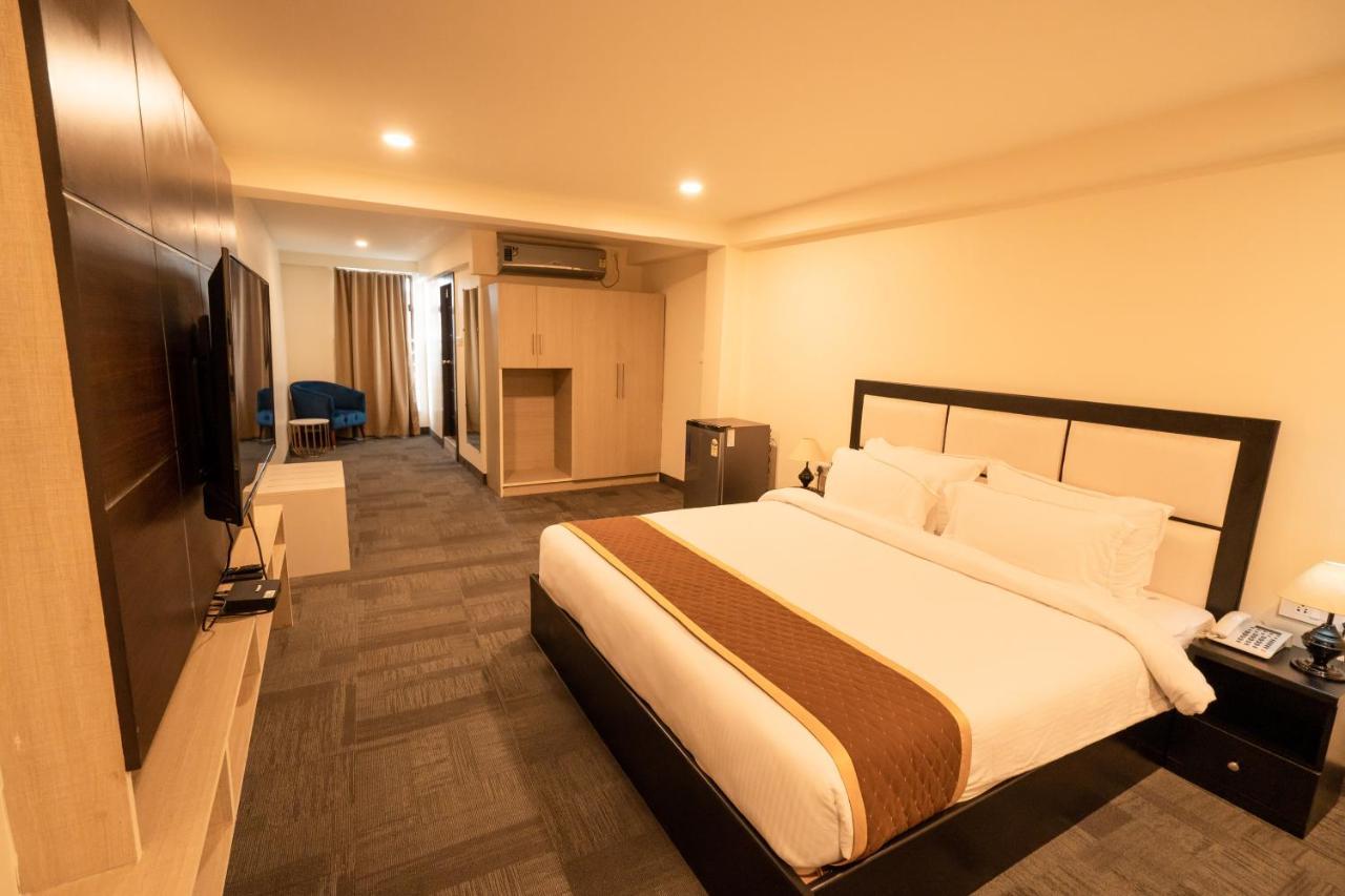Royale Lalawi Hotel Āīzawl Εξωτερικό φωτογραφία