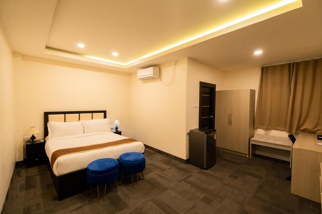 Royale Lalawi Hotel Āīzawl Εξωτερικό φωτογραφία
