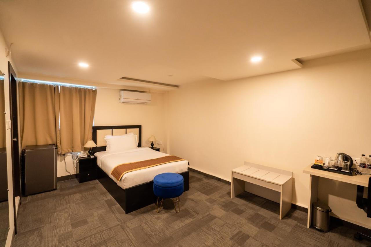 Royale Lalawi Hotel Āīzawl Εξωτερικό φωτογραφία
